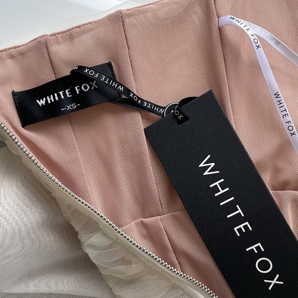 White Fox - Picture 6 of 7